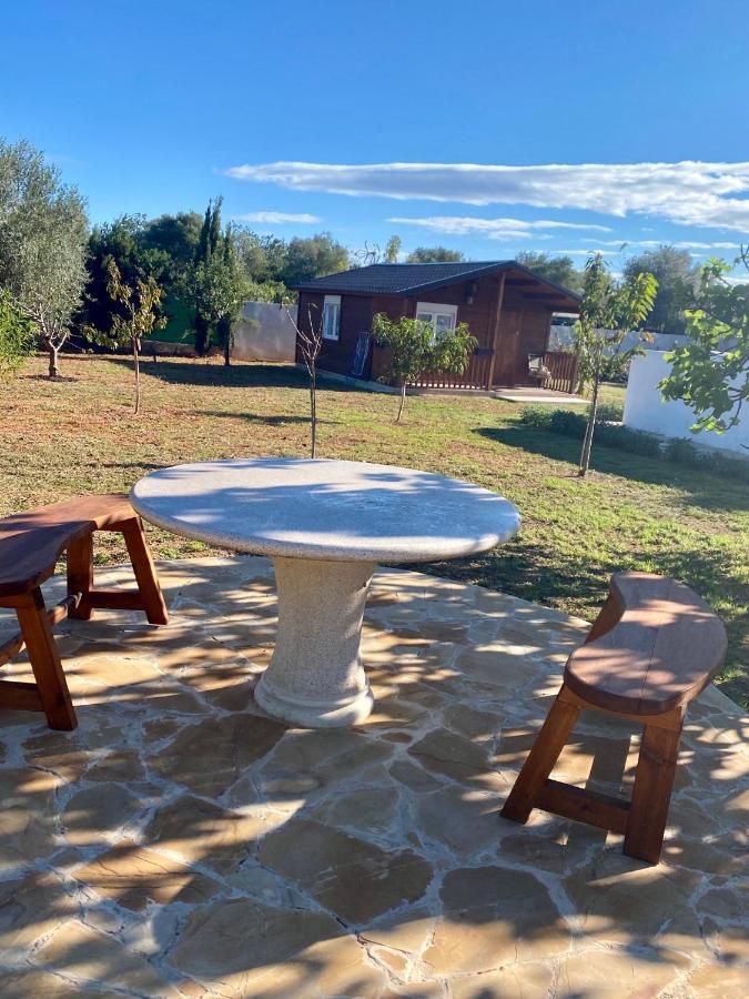 Casa Dominaty Bed & Breakfast Calig Luaran gambar